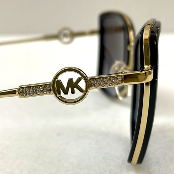 NEW Michael Kors Sunglasses with Case - Picture 2 of 7